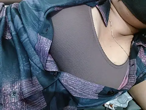 Vaani Singha online show from 09/14/25, 05:39