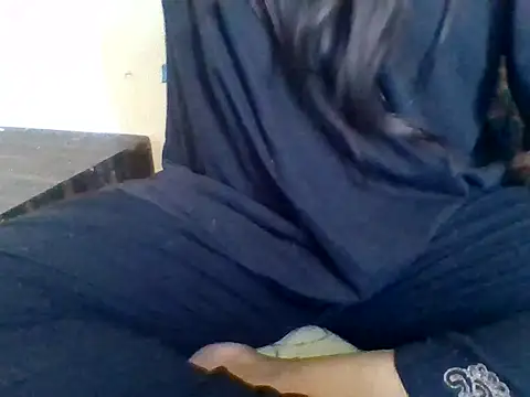 Vaani Singha online show from 10/13/25, 05:07