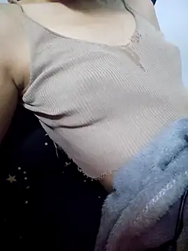  Thaotam  online show from 10/15/25, 01:33