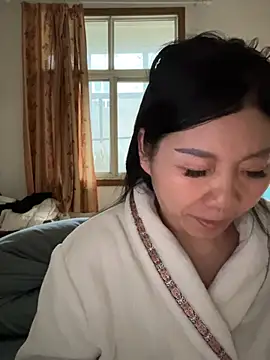 xiiuuff18 online show from 02/16/26, 12:51