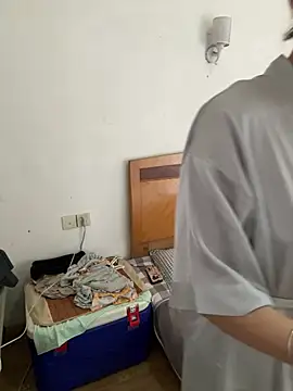 xiiuuff18 online show from 07/13/26, 01:41