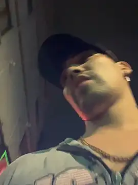 Snapshot of Deymon0777 chatting on 02/25/26, 03:49 Deymon0777 online show from 02/25/26, 03:49