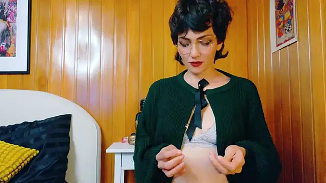 Zafiro Gem  online show from 10/17/25, 07:05