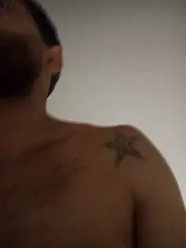 Snapshot of 25_MARIANA chatting on 01/15/26, 08:12 25 MARIANA online show from 01/15/26, 08:12