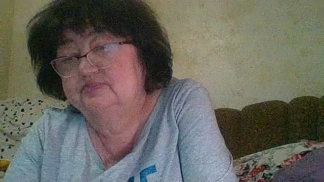 MilaSky5303 online show from 12/15/25, 01:48