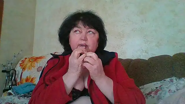 MilaSky5303 online show from 02/04/26, 09:48