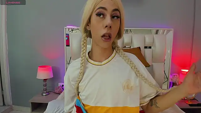 Darlyn tenderhot   online show from 09/10/25, 04:01