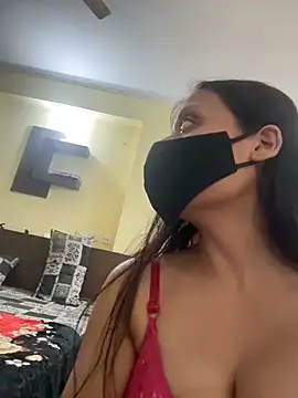 indianshycouple online show from 03/08/26, 05:17