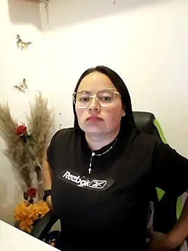 Daliz Leon online show from 10/03/25, 02:30