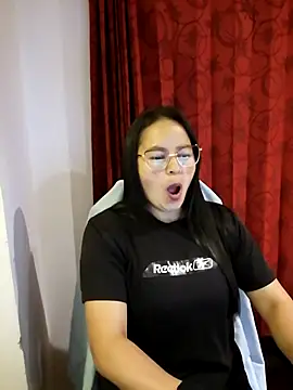 Daliz Leon online show from 11/26/25, 11:17