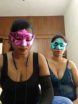 Snapshot of your_chandni04 chatting on 09/27/25, 08:19 your chandni04 online show from 09/27/25, 08:19