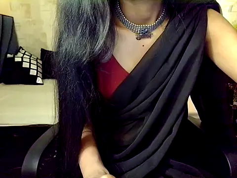 Snapshot of fairy_princess chatting on 10/29/25, 05:58 fairy princess online show from 10/29/25, 05:58