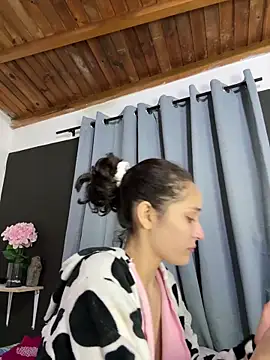 TeensNews18 online show from 04/13/26, 09:59