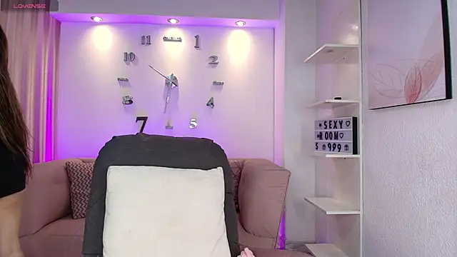 1SloppyFox4 online show from 09/21/25, 05:09