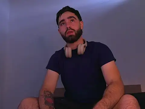 zack sullivan22 online show from 10/03/25, 07:33