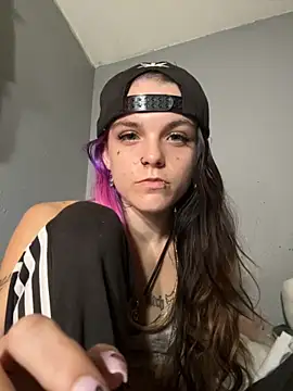 ittybittymeryssa online show from 11/08/25, 11:10