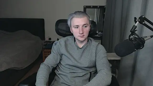 Snapshot of Elvin_Vaenight chatting on 11/05/25, 10:54 Elvin Vaenight online show from 11/05/25, 10:54