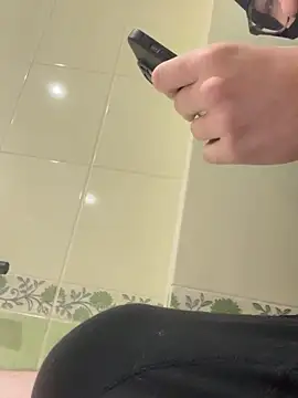 Dickii21 online show from 09/27/25, 08:41