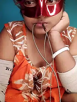 mimi87hoty online show from 11/14/25, 05:33