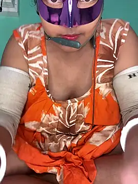 mimi87hoty online show from 02/01/26, 05:00