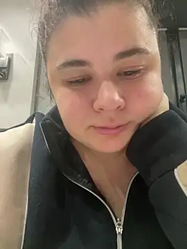 AliceCurlyX online show from 12/01/25, 09:25