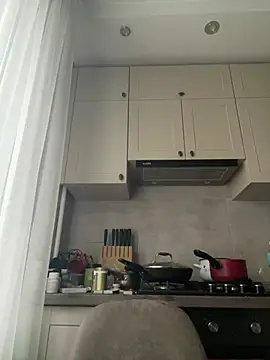 AliceCurlyX online show from 02/14/26, 09:39