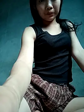 Ananine online show from 04/26/26, 07:06