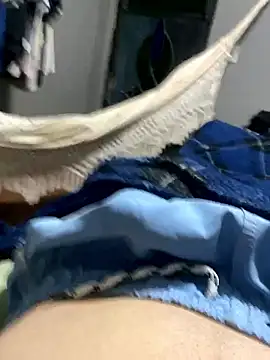 Novindapikgrossa online show from 01/16/26, 01:53