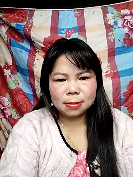 lusy-00 online show from 10/25/25, 01:46