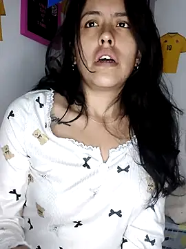 Snapshot of Queen_Ashly chatting on 07/03/26, 03:02 Queen Ashly online show from 07/03/26, 03:02