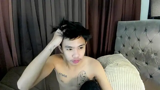 Snapshot of urfantasyhotbaby chatting on 11/20/25, 05:23 urfantasyhotbaby online show from 11/20/25, 05:23