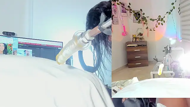 Rosy Emely online show from 12/16/25, 09:25