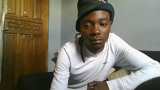 Snapshot of Nykho17 chatting on 11/25/25, 12:49 Nykho17 online show from 11/25/25, 12:49