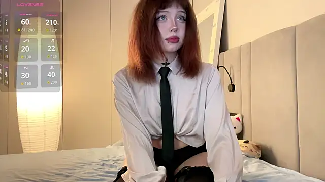 Snapshot of RileyVice chatting on 09/25/25, 07:23 RileyVice online show from 09/25/25, 07:23