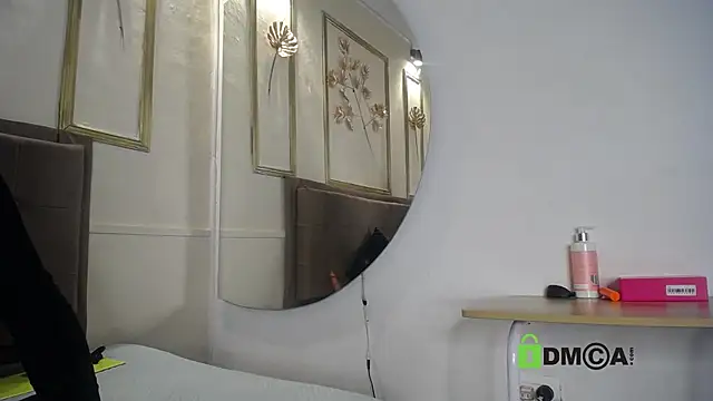 Snapshot of lia_harper_ chatting on 09/26/25, 12:09 lia harper online show from 09/26/25, 12:09