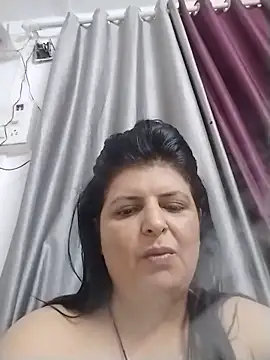 Snapshot of Jann_Riya333 chatting on 07/02/26, 06:41 Jann Riya333 online show from 07/02/26, 06:41