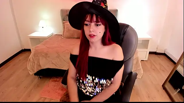 Blair red  online show from 10/30/25, 12:17