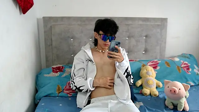 dylann ross online show from 04/15/26, 04:25