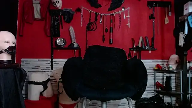 Miss Mirandaa online show from 05/12/26, 04:37