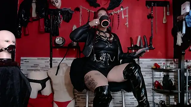 Miss Mirandaa online show from 05/14/26, 11:55