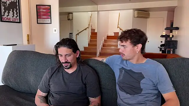 Snapshot of lenruy chatting on 11/17/25, 06:46 lenruy online show from 11/17/25, 06:46