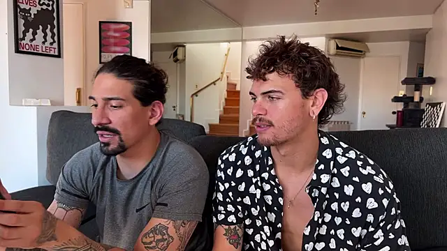 Snapshot of lenruy chatting on 11/20/25, 07:24 lenruy online show from 11/20/25, 07:24