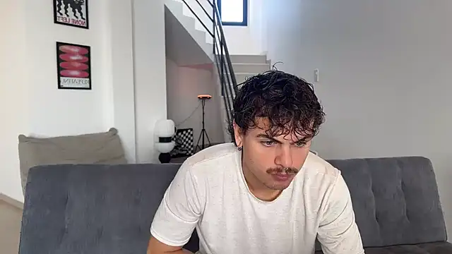 Snapshot of lenruy chatting on 06/11/26, 06:50 lenruy online show from 06/11/26, 06:50