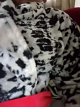 Snapshot of Mimi69dalo3a chatting on 12/19/25, 08:10 Mimi69dalo3a online show from 12/19/25, 08:10