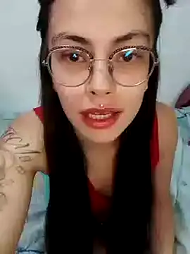 Snapshot of Kylie_Rivers chatting on 10/02/25, 03:30 Kylie Rivers online show from 10/02/25, 03:30