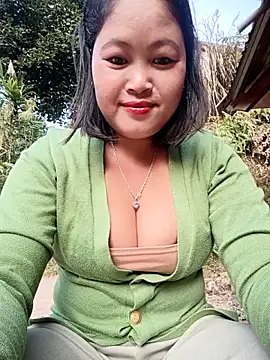 maycuc123 online show from 12/20/25, 01:12