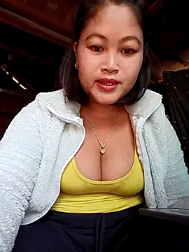 maycuc123 online show from 12/23/25, 02:20