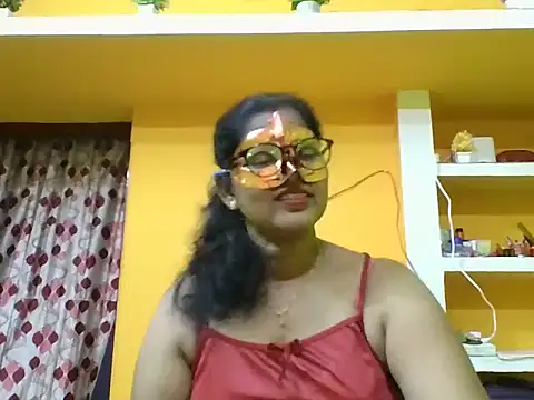 kavya1 online show from 10/22/25, 06:51