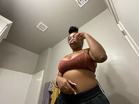 princesslivv online show from 10/14/25, 08:53