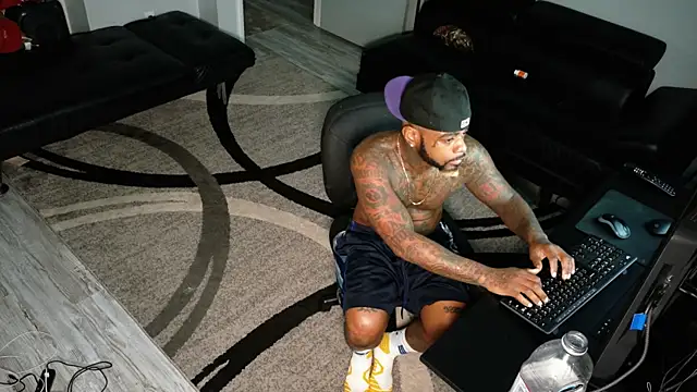 SLANGONDEMHOES online show from 09/29/25, 10:36